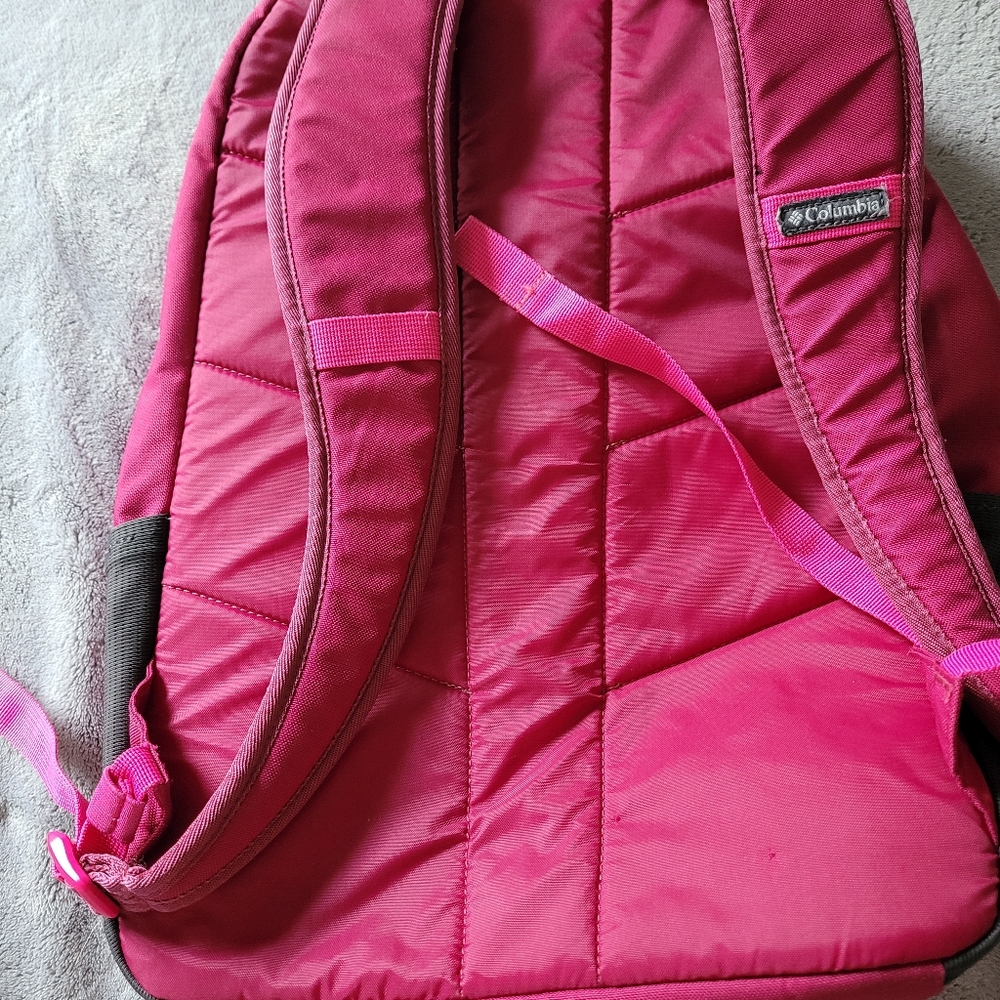 Columbia Pink Backpack with Durable Design - Picture 2 of 7